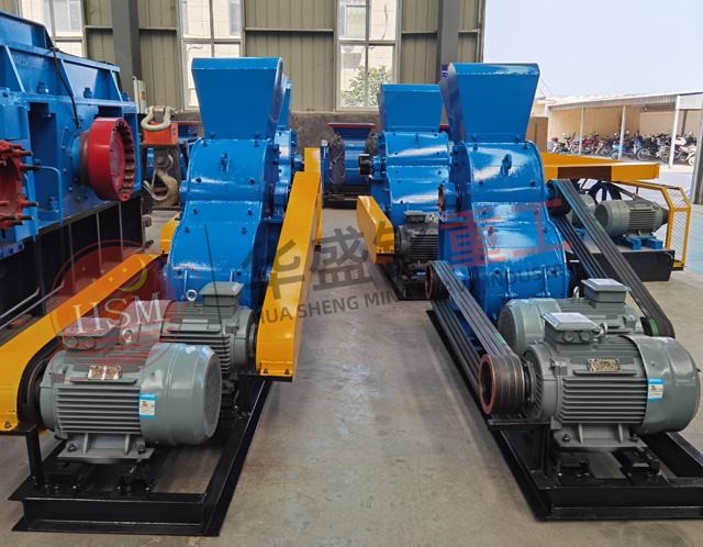 时产30吨小型粉煤机多少钱一台？